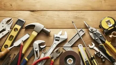 Złota rączka. Mąż na godzinę. Naprawy domowe. Hydraulik, elektryk, montaż. Poznań.